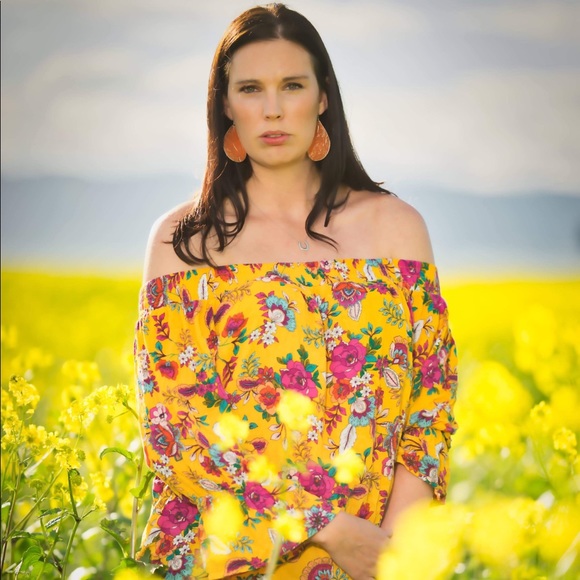 Meet your Posher, Julia - Picture 1 of 1